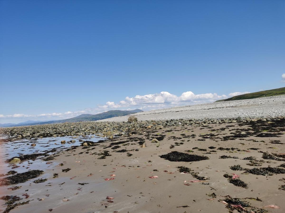 Snowdonia Sunbeach Holiday Sea And Mountain View Llwyngwril Bagian luar foto